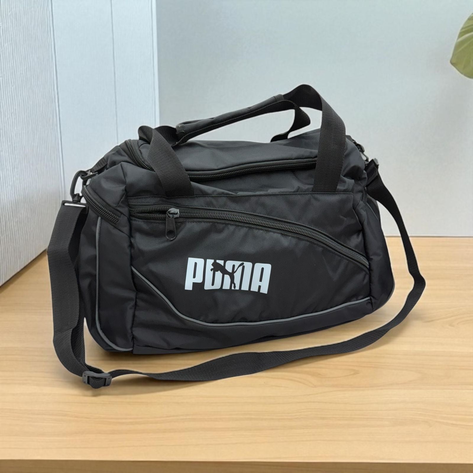 GUAYERA VIAJERA PUMA 45X35CM PEQUEÑA